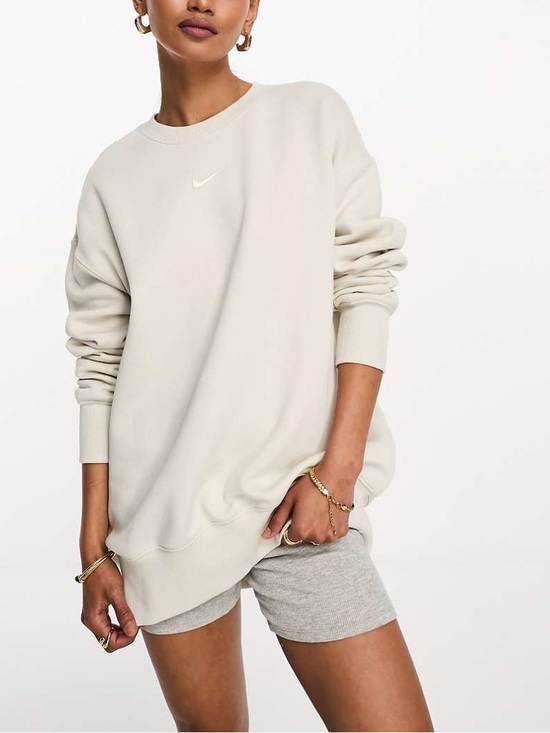 Nike Sweaters - Nike Women’s Crewneck Sweatshirt